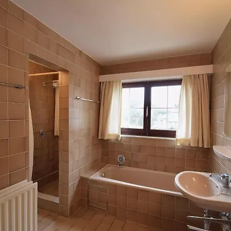 Near Belgian Coast With Garage *