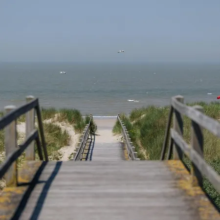 Apartment Near Belgian Coast With Garage De Haan