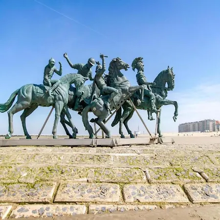 Near Belgian Coast With Garage *